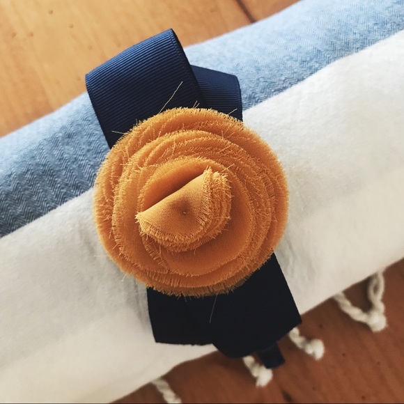 JCREW Grosgrain Ribbon Headband w/ Chiffon Flower - Picture 1 of 12